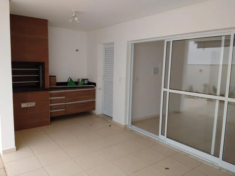 Imagem De R$2.000.000 Por Apenas R$1.800.000 Casa de alto padrão no Cond. Mont Blanc, Conforto, Estilo e Sofisticação na Zona Sul de Sorocaba.