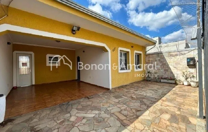 Foto do imóvel Casa assobradada à venda com 4 quartos no Jardim Nova Europa, Campinas em Rua São Joaquim da Barra, 537 - Jardim Nova Europa, Campinas - SP
