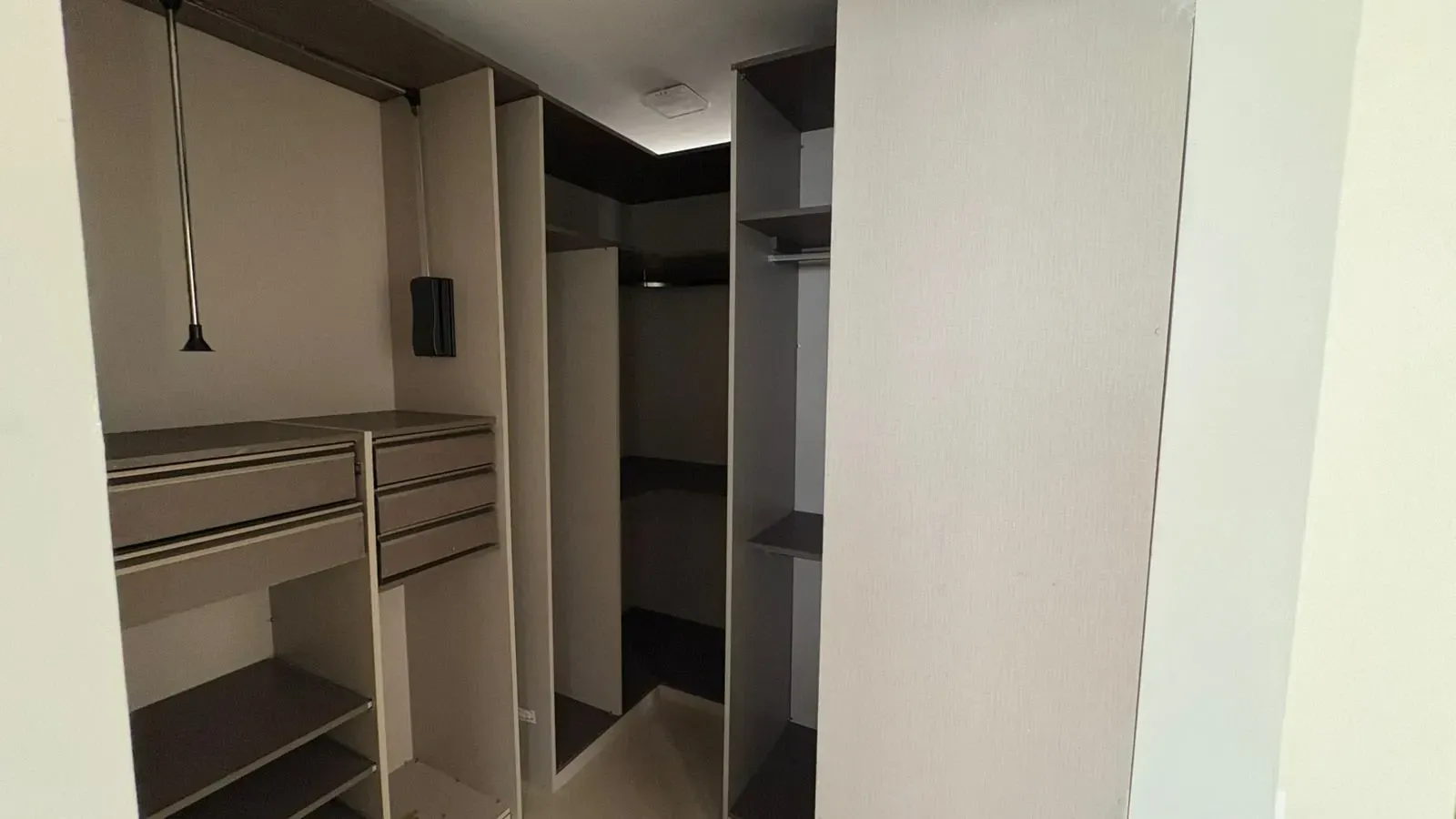 Imagem Casa com 5 Quartos à Venda, 380 m² em Alphaville - Santana de Parnaíba