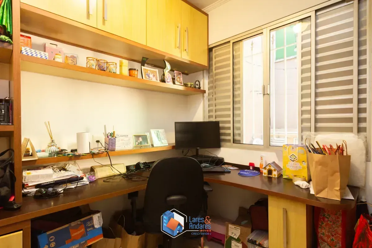 Imagem Sobrado para venda em Vila Madalena com 3 quartos, sendo 1 suíte, 168m²