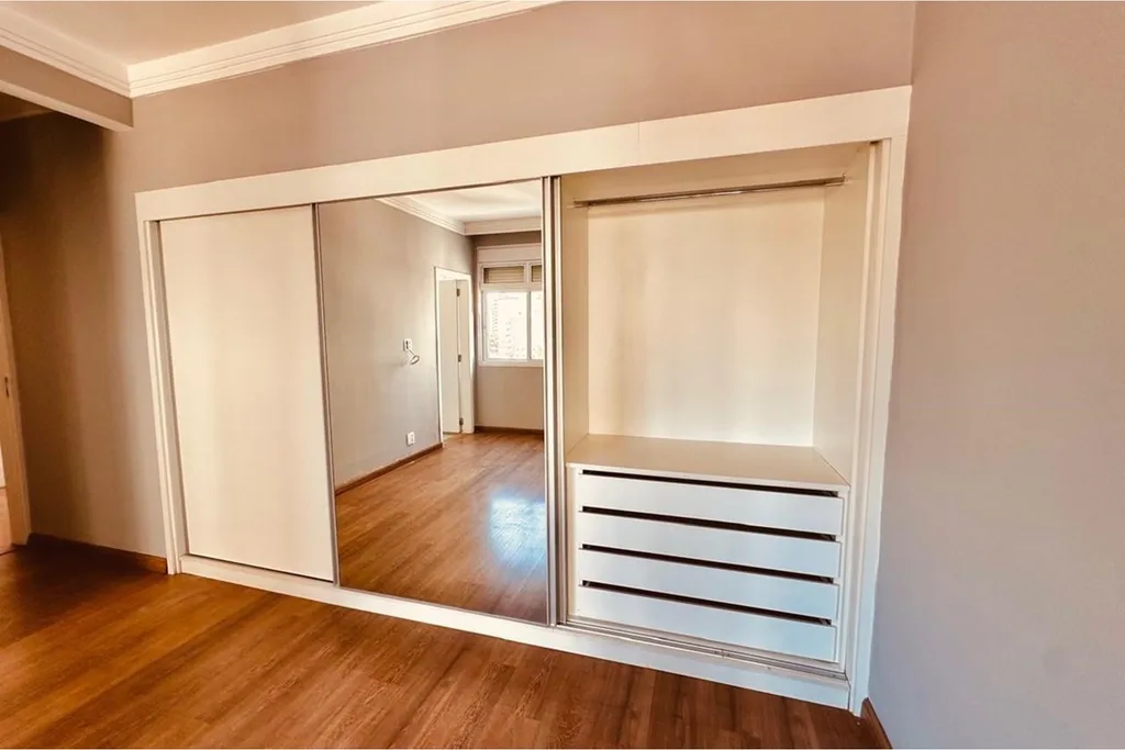 Imagem Apartamento à venda em São Paulo, Vila Mariana, com 3 quartos, 176m2