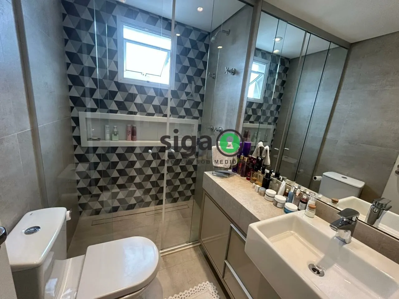 Imagem Apartamento à Venda no Morumbi!! com 2 Quartos, 1 Suíte e 2 Vagas ? 74m²