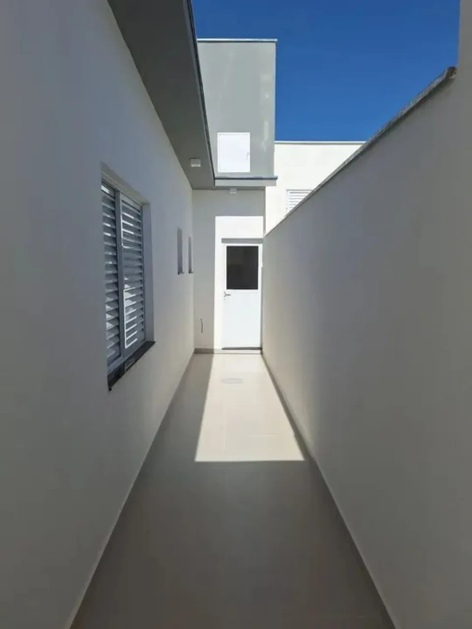 Imagem Maravilhosa casa em condomínio à venda em Sorocaba-SP, Jardim Residencial Villagio Ipanema I: 3 quartos, 1 suíte, 3 salas, 2 banheiros, 3 vagas, 95m².