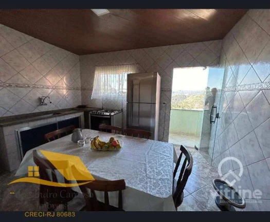 Imagem Casa à venda em Nova Friburgo, Parque Residencial Solares, com 3 quartos, 120m2