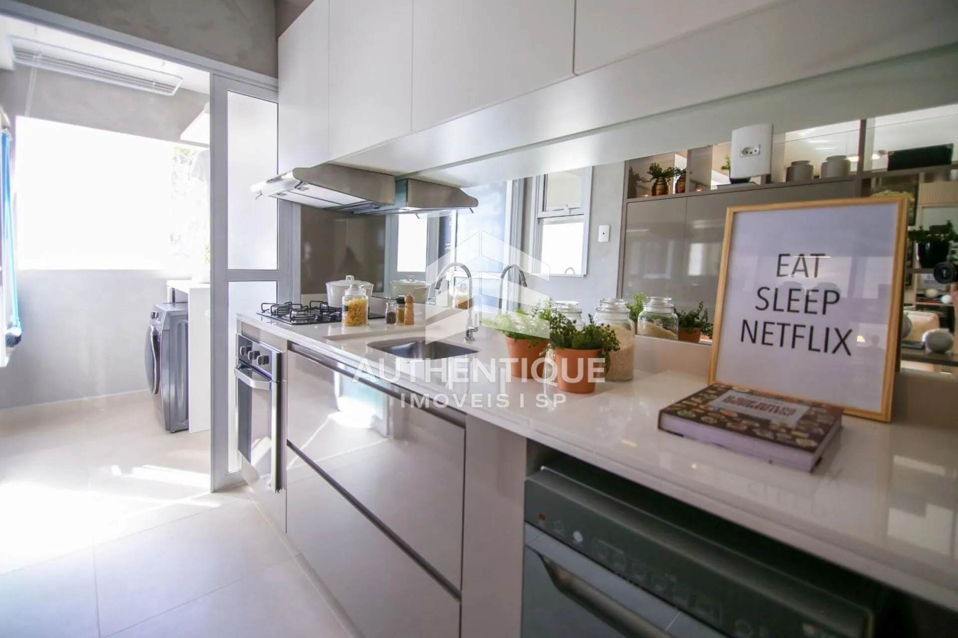 Imagem EXT PRAÇA MORUMBI. - Apartamento à venda no bairro Vila Andrade - São Paulo/SP, Zona Sul