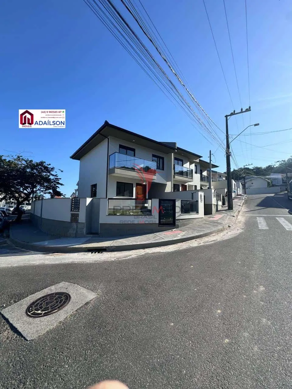 Imagem SOBRADO À VENDA EM SÃO JOSÉ SC, BAIRRO FORQUILHAS COM 3 QUARTOS 1 SUITE