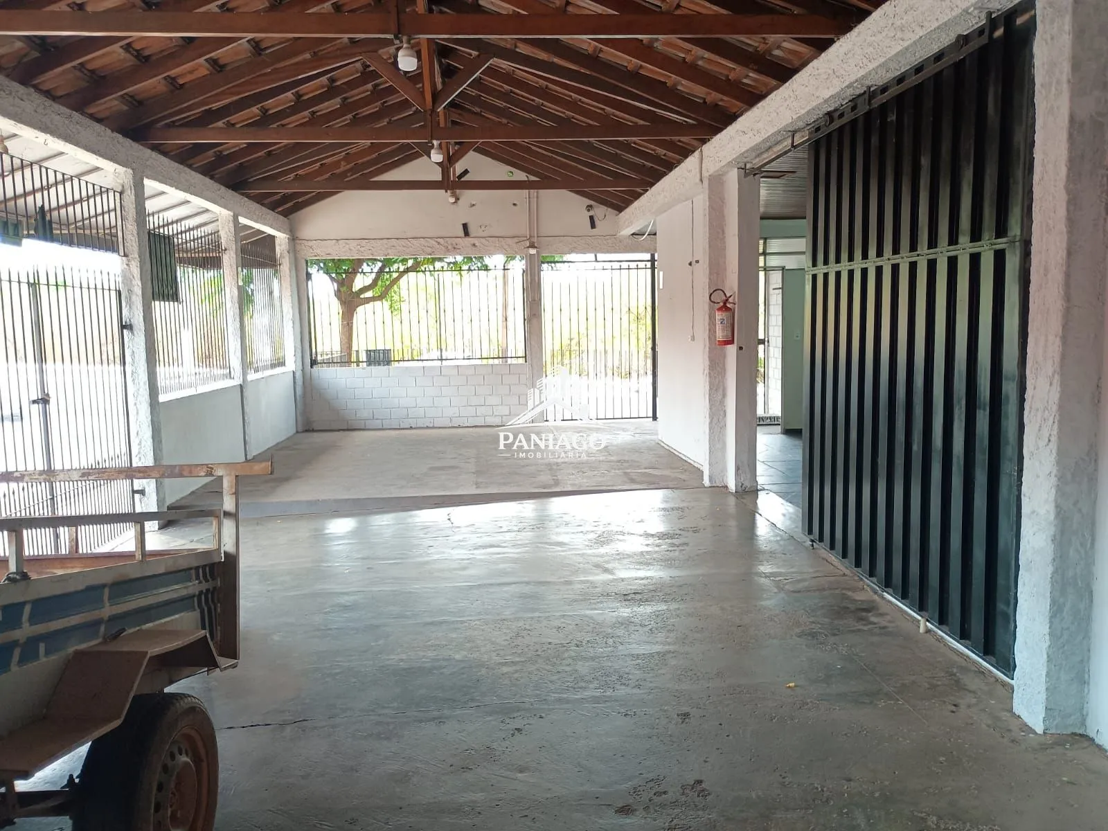 Imagem CASA COMERCIAL À VENDA NO BAIRRO COSTA VERDE
