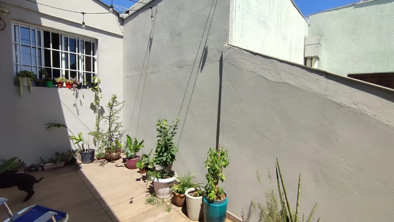Imagem Casa com 3 Dormitórios, sacada e churrasqueira, no Bairro São João