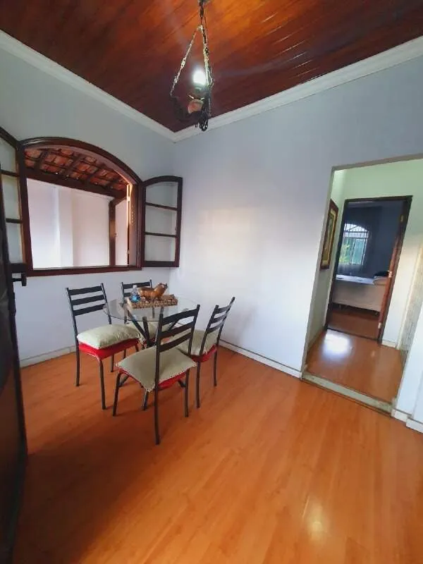 Foto do imóvel Casa à venda, 4 quartos, 1 suíte, 3 vagas, Rio Branco - Belo Horizonte/MG