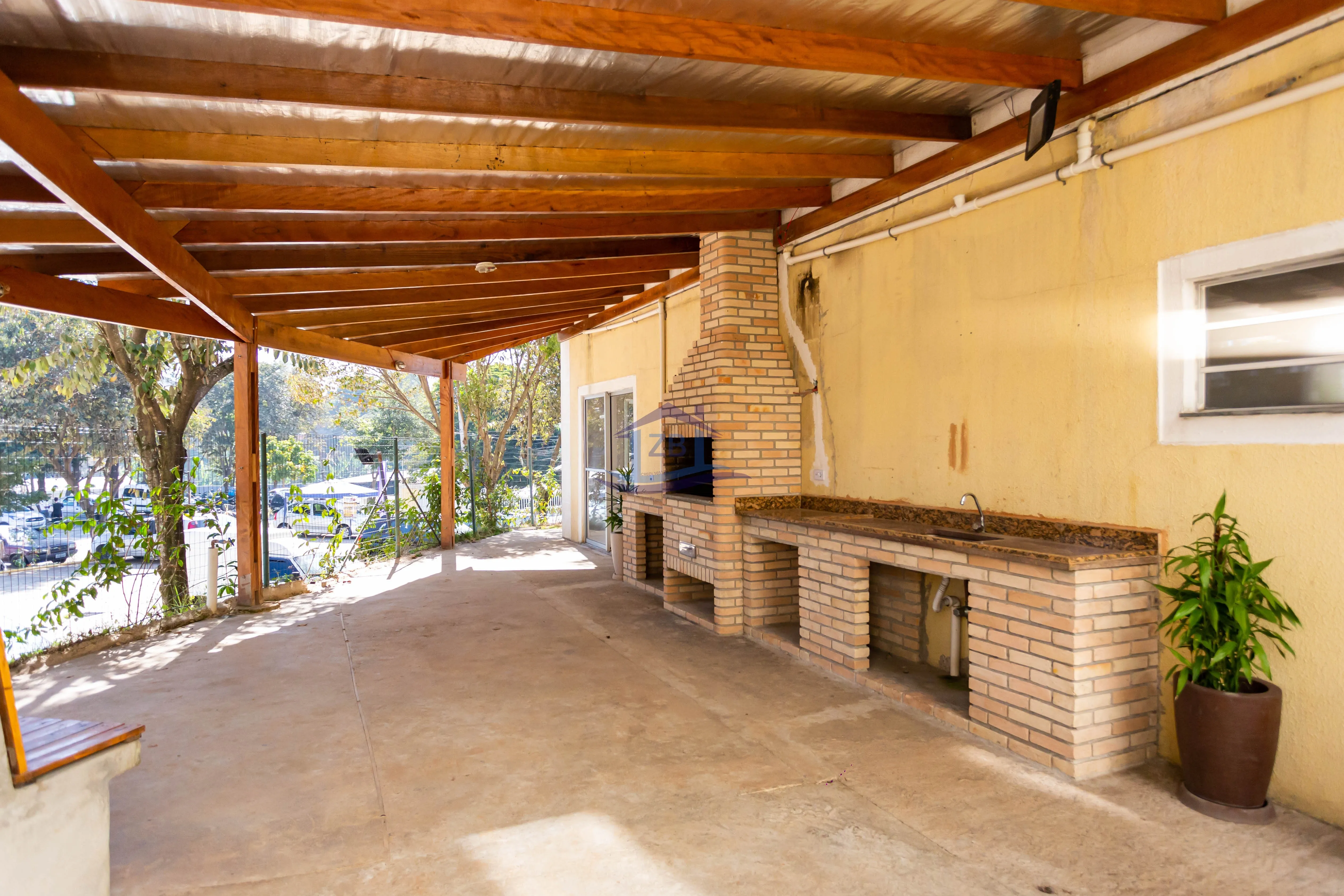 Imagem Apartamento com quintal privativo em Osasco
