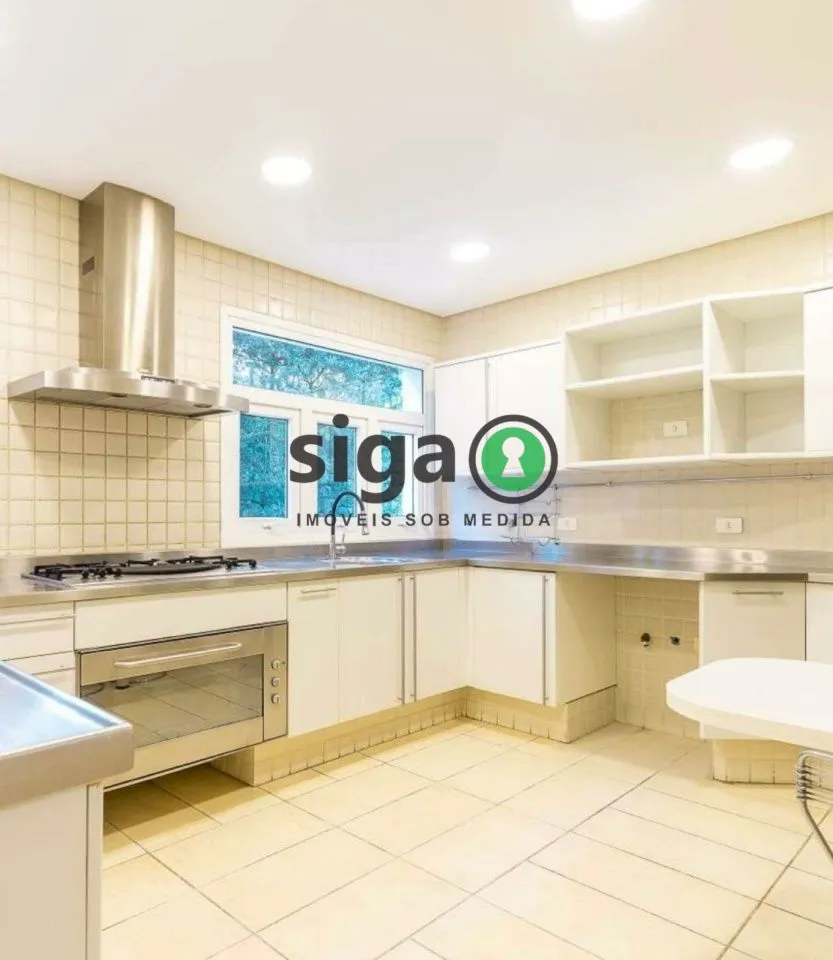 Imagem Casa em condomínio, no Jd Cordeiro, com 4 suites , 6 vagas e piscina à Venda