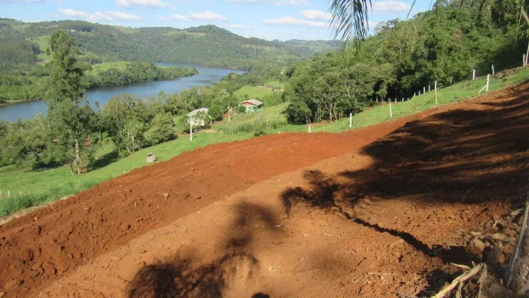 Imagem Terreno para Venda em Itá, Interrior