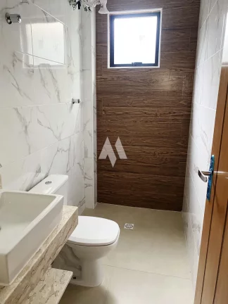 Imagem Casa Sobreposta Baixa 3 quartos e suítes, 2 vagas - Embaré / Santos