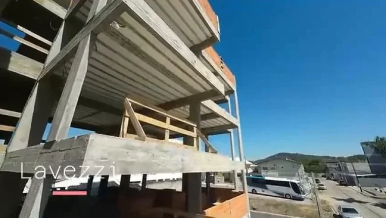 Imagem Apartamento na planta no Santa Regina, entrega para outubro