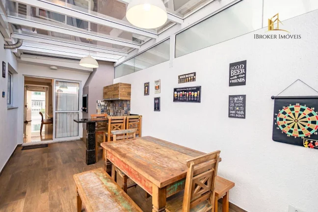 Imagem Sobrado TRIPLEX SEMIMOBILIADO com 4 quartos à venda, 186 m² por R$ 1.300.000,00 - Campina do Siqueira - Curitiba/PR