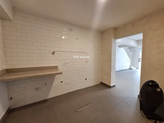 Imagem Espaço Comercial de Alto Padrão para Locação em São Paulo-SP, Bairro Campo Belo: 4 Salas, 3 Banheiros, 1 Vaga, 100m².