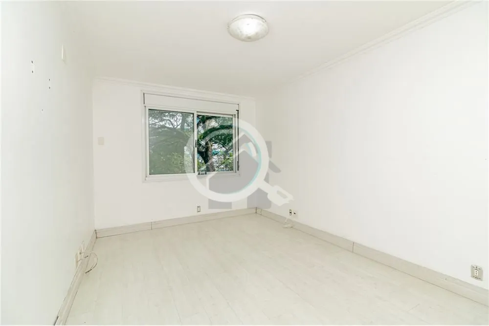 Imagem Encantador Apartamento à Venda no Último Andar com 2 dormitórios e 2 Vagas de Garagem Separadas D...