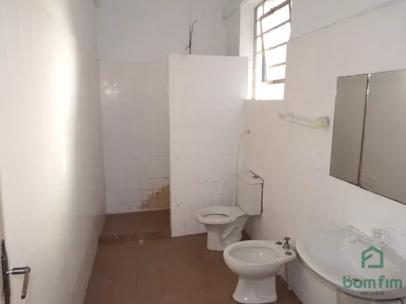 Imagem Casa para aluguel, 4 Dorm. Centro Histórico, Porto Alegre