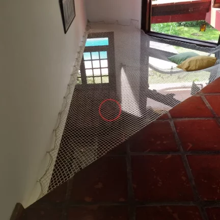 Imagem CASA COM 3 QUARTOS , SALA ESTAR ,SALA DE JANTAR, PISCINA, LAVANDERIA , ACESSO AO RIO ,BANHEIROS, LAVABO,3 VAGAS,974 mt de terreno