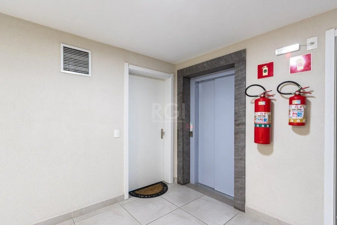 Imagem Duplex para Venda - 128.73m², 3 dormitórios, sendo 1 suites, 3 vagas - Cristal