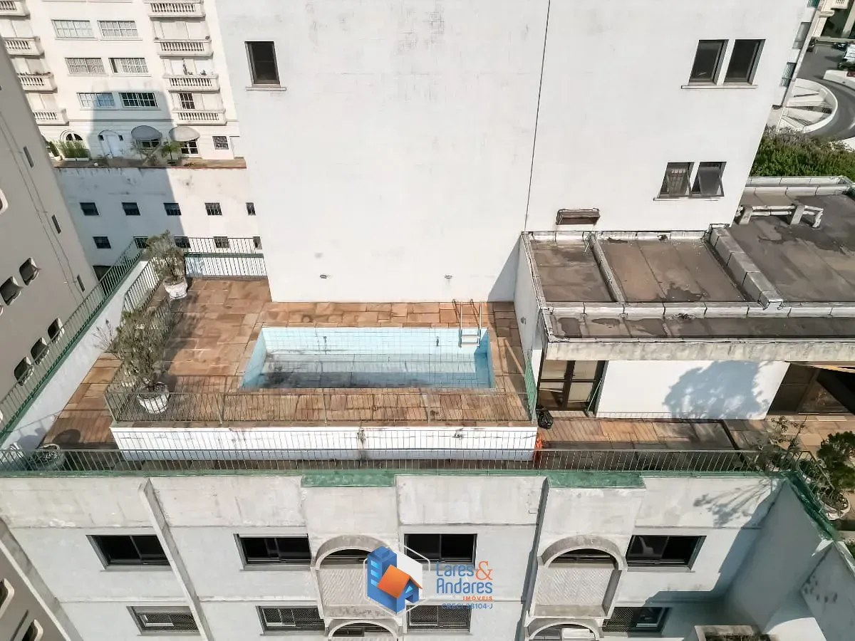 Imagem Cobertura para venda em Higienópolis com 3 quartos, sendo 3 suítes, 540m²