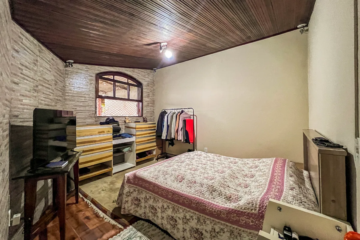 Imagem Casa para venda em Tanque Caio com 6 quartos, 377m2