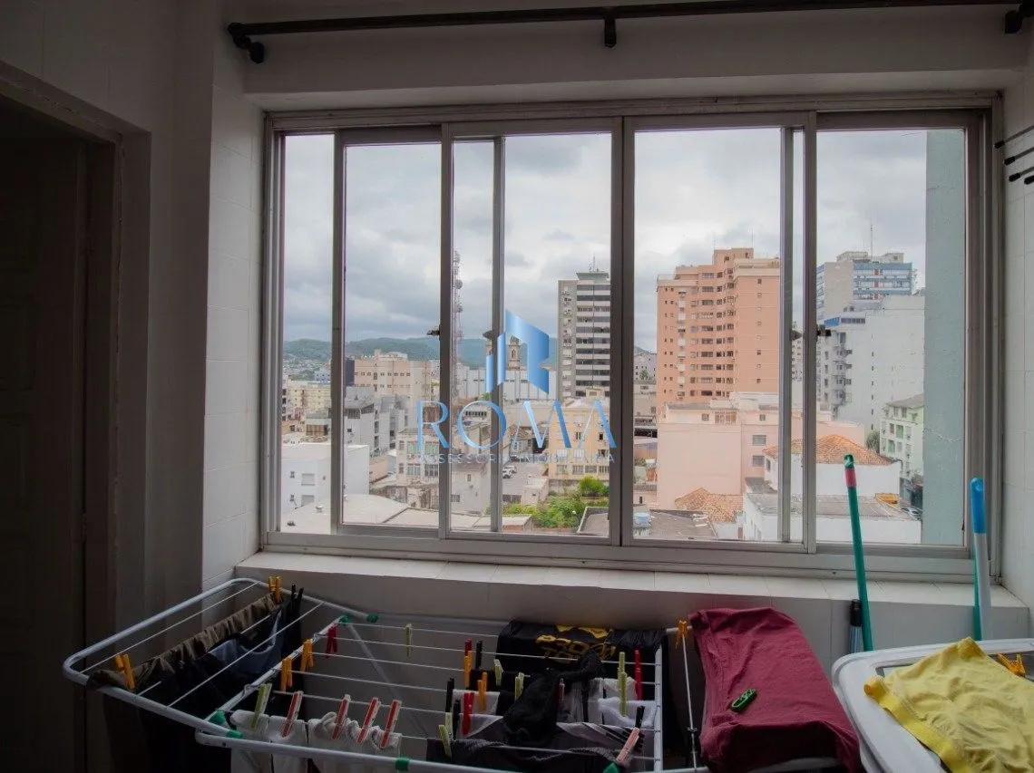Imagem Duplex 4 dormitórios à venda Centro Santa Maria/RS
