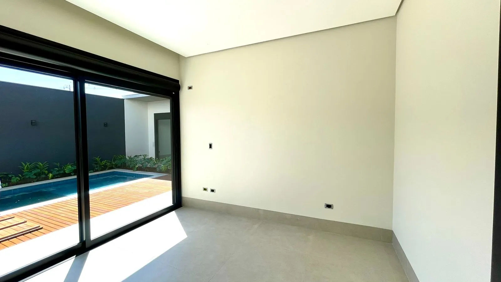 Imagem Casa 297m Umuarama-PR 244