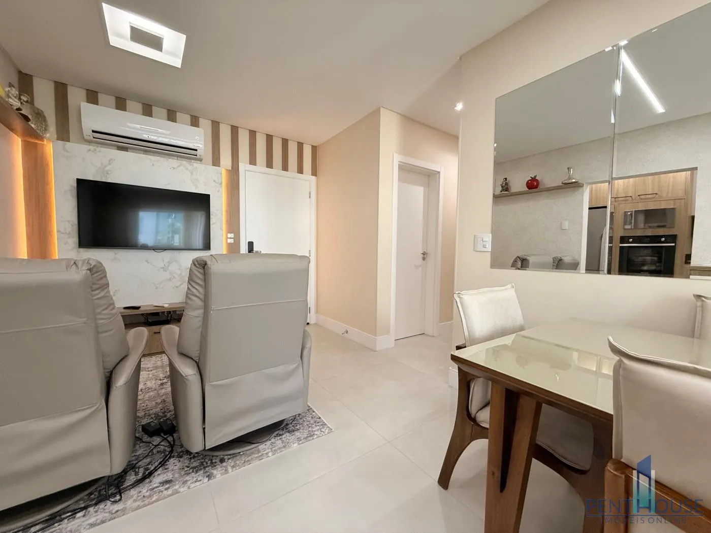 Imagem Apartamento Zona Central para Venda em Porto Belo, PEREQUÊ, 2 dormitórios, 2 suítes, 3 banheiros, 2 vagas