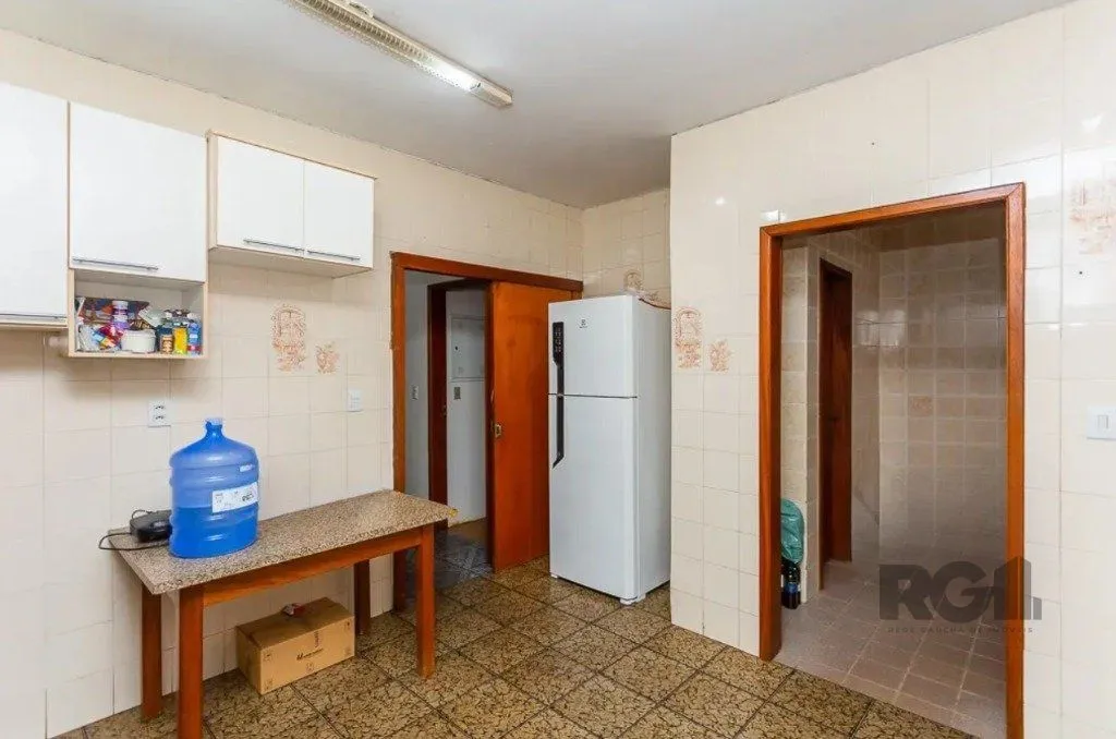 Imagem Casa 160m², 3 dormitórios, 4 vagas no bairro Cristo Redentor