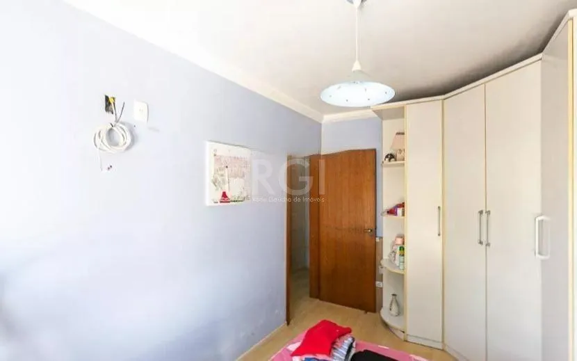 Imagem Casa para Venda - 336m², 4 dormitórios, sendo 1 suites, 2 vagas - Camaquã