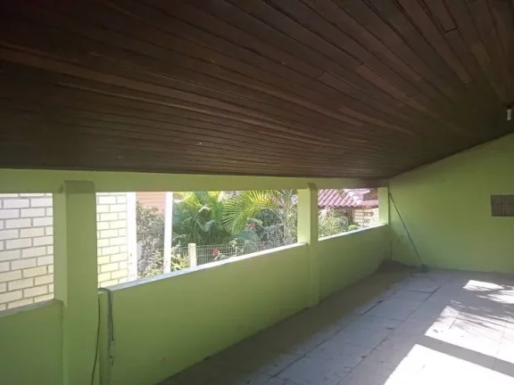 Imagem Preço de oportunidade! Casa com 130m², cond. fechado as margens da RS0