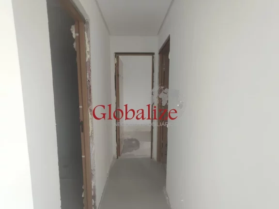 Imagem APARTAMENTOS NOVOS DE 02 DORMITÓRIOS 01 SUÍTE VAGA DE GARAGEM E ELEVADOR NA PONTA DA PRAIA R$ 780.000,00
