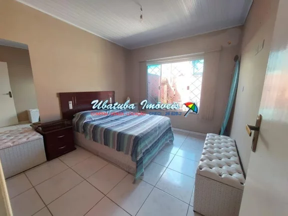 Imagem casa bem localizada com 03 dormitórios no centro