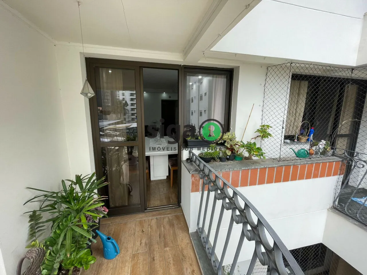 Imagem Sofisticação e exclusividade em Moema com 3 suítes e amplo terraço.