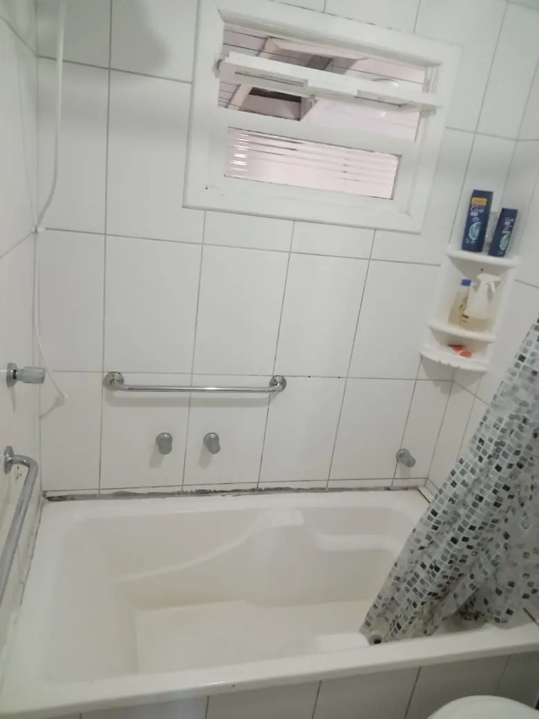 Imagem Casa 2 dormitórios, 1 suíte, 2 vagas
