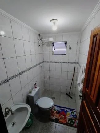 Imagem Casa Assobradada Corredor Lateral 8 vagas 3 Dormitorios Sendo 1 Suíte