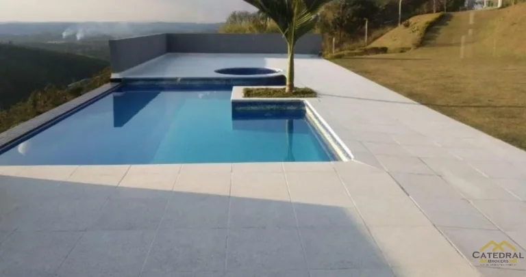 Imagem Sobrado a Venda no Residence Country Golf Club - Pau Arcado - Campo Limpo Pta/SP