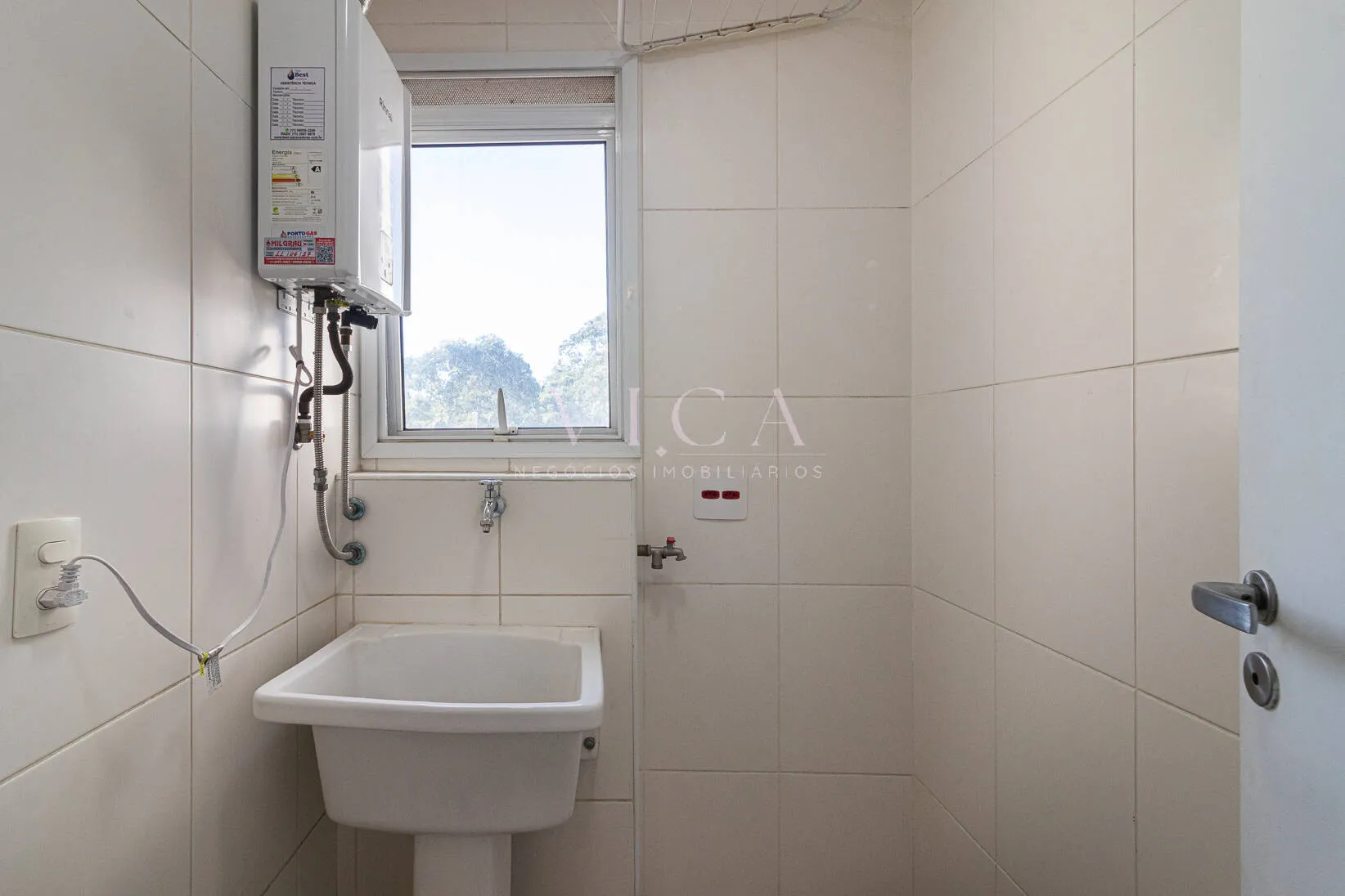 Imagem Apartamento alto padrão, 3 quartos de 94 m² por R$ 6.490,00- Alphaville/SP