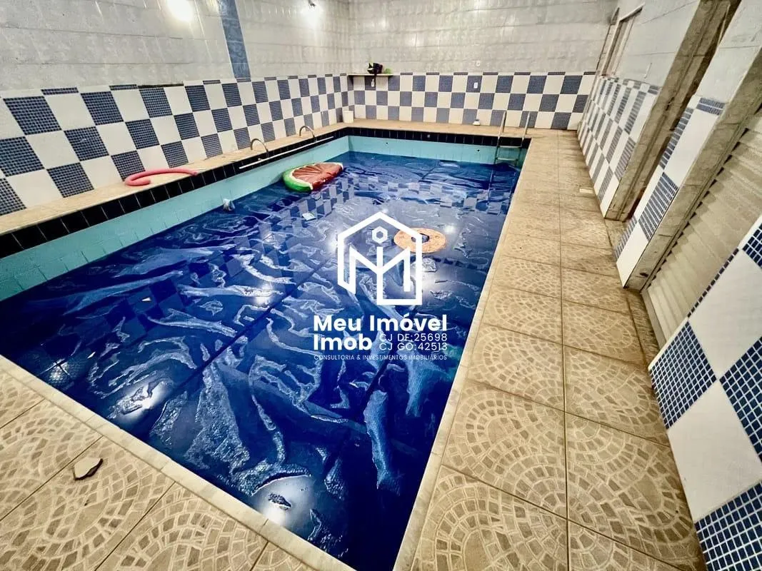 Imagem Casa 3 Quartos 2 Suítes 4 Vagas 360m² Taguatinga Norte/DF
