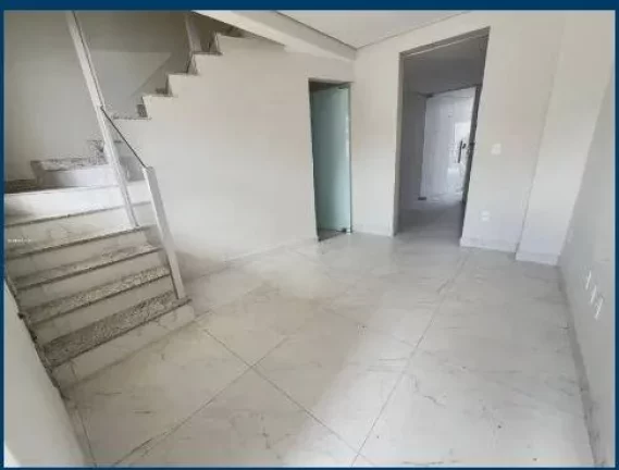 Imagem Casa geminada, 2 quartos - Céu Azul