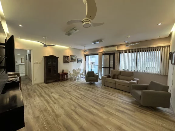 Imagem Apartamento frente mar 3 dormitórios à venda no Boqueirão.