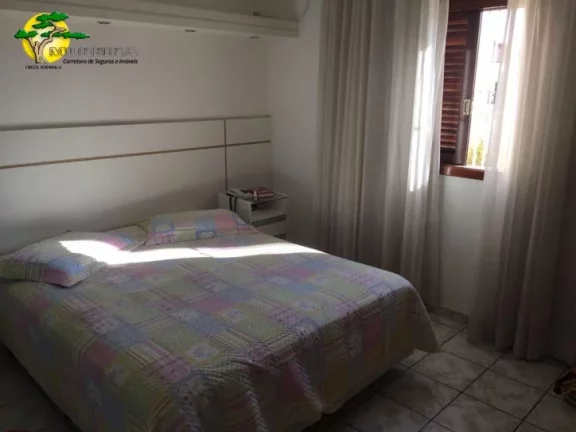 Imagem CASA ASSOBRADADA PARA VENDA NA VILA ROQUE