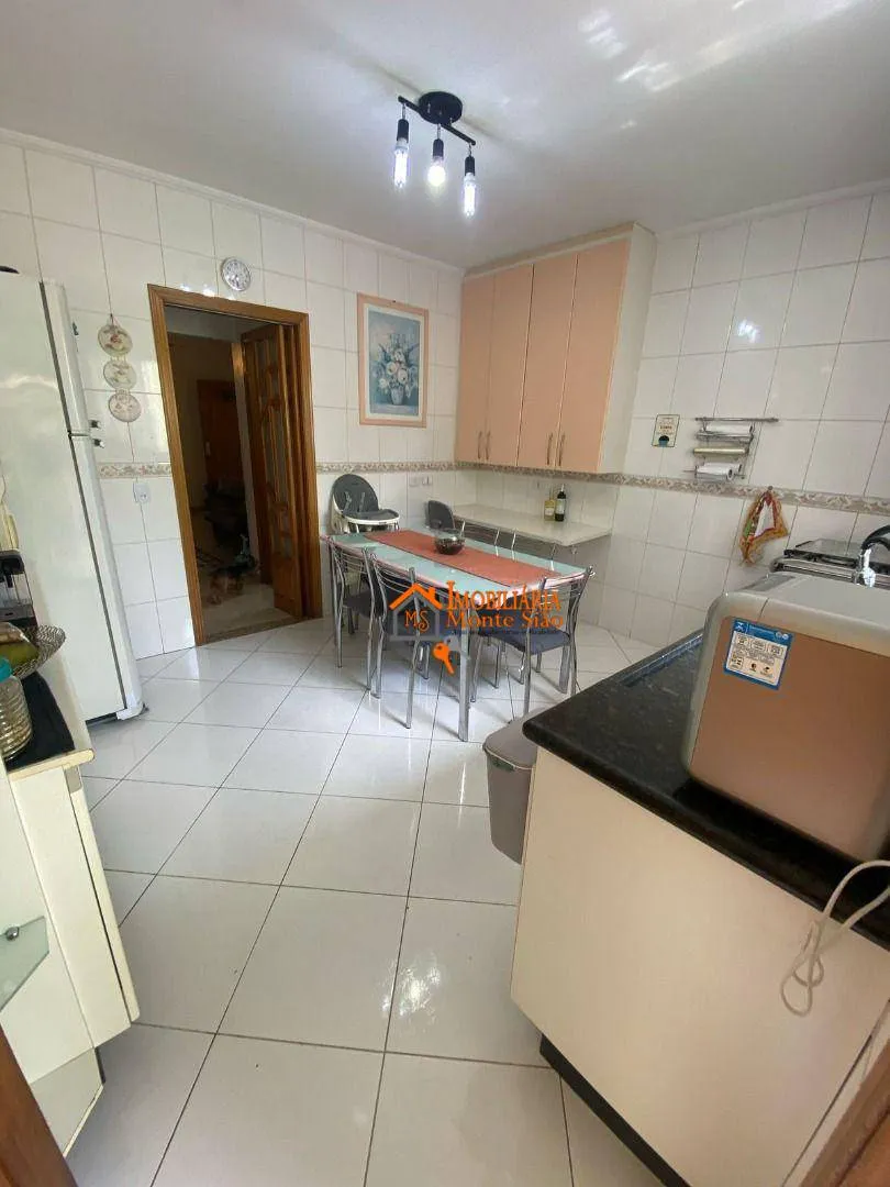 Imagem Sobrado com 3 dormitórios à venda, 179 m² por R$ 870.000,00 - Vila Rosália - Guarulhos/SP