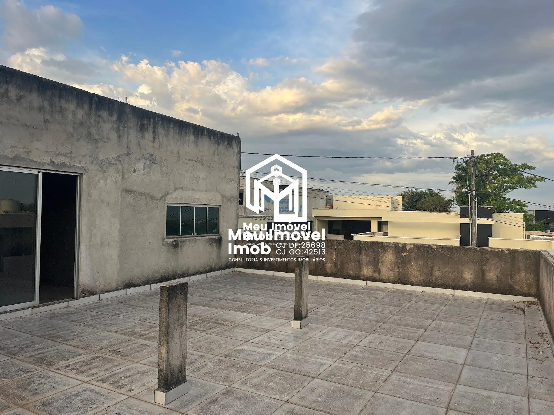 Imagem Casa Park das Veredas 6 Quartos 4 Suítes 6 Vagas 380m²
