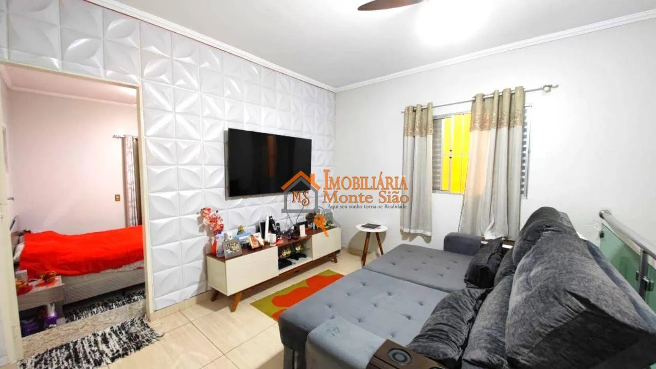 Imagem Sobrado com 4 dormitórios à venda, 300 m² por R$ 650.000,00 - Cidade Jardim Cumbica - Guarulhos/SP