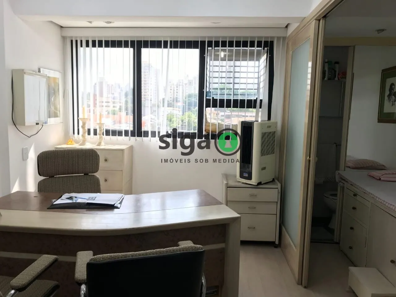 Imagem Oportunidade: Consultório Completo em Localização Estratégica Próximo ao Metrô