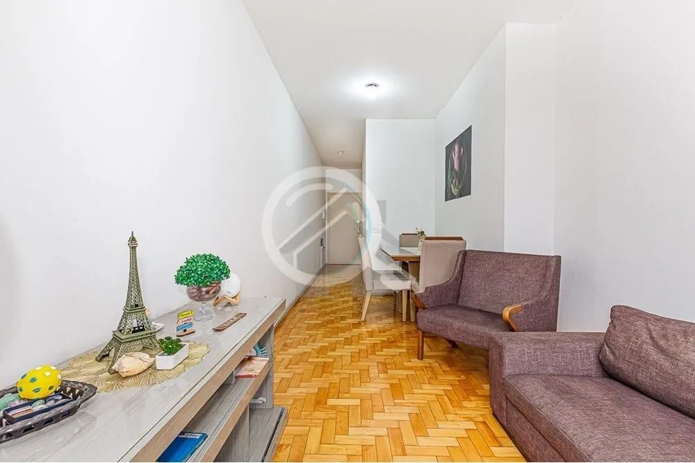 Imagem Apartamento à venda no coração do prestigiado bairro de Moinhos de Vento, em Porto Alegre, Rio Gr...