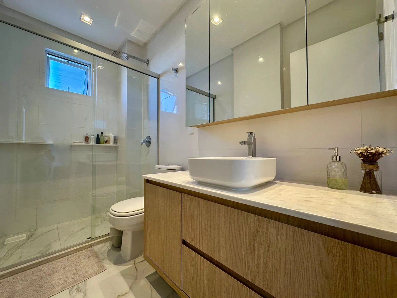 Imagem Apartamento à venda com 130m2 por R$ 2.890.000,00