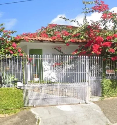 Imagem Casa com 3 dormitórios e vista panorâmica nas Nações.